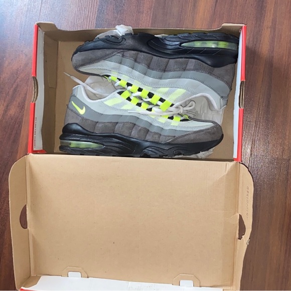 Nike Other - Big kid sneakers